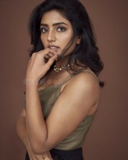 3 Roses Web Series Actress Eesha Rebba Pictures 02