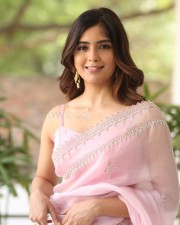 Actress Amritha Aiyer at Bachhala Malli Movie Interview Photos 12