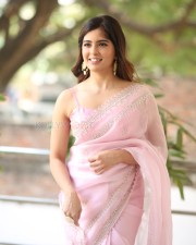 Actress Amritha Aiyer at Bachhala Malli Movie Interview Photos 22