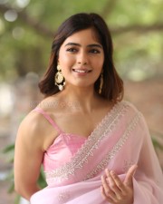 Actress Amritha Aiyer at Bachhala Malli Movie Interview Photos 29