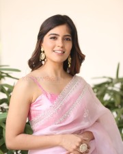 Actress Amritha Aiyer at Bachhala Malli Movie Interview Photos 32