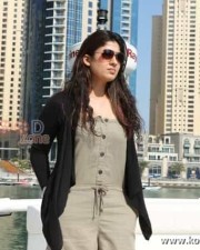 Actress Nayantara In Arrambam Movie Pictures