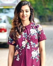 Actress Radhika Apte Hot Sexy Pictures