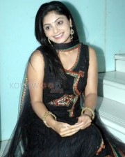 Actress Shikha Pictures 04