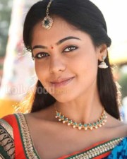 Desingu Raja Heroine Bindu Madhavi Stills