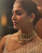 Gorgeous Nayanthara in a Simple Gray Saree with Exquisite Jewellery Pictures 01