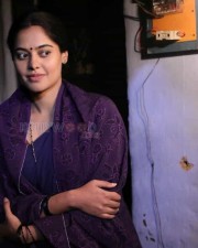 Kazhugu Movie Heroine Bindu Madhavi Stills