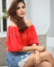 Sexy Indian Actress Rhea Chakraborty Photos