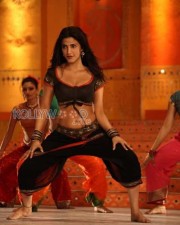 Sexy Shruthi Hassan Song Dance Photos