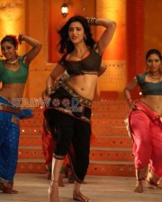 Sexy Shruthi Hassan Song Dance Photos