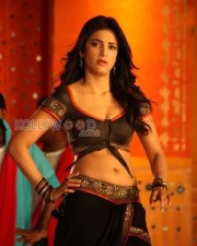 Sexy Shruthi Hassan Song Dance Photos