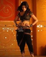 Sexy Shruthi Hassan Song Dance Photos