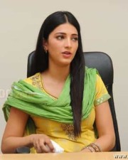 Sexy Shruti Hassan Salwar Photos