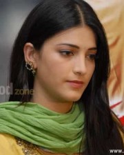 Sexy Shruti Hassan Salwar Photos