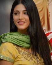 Sexy Shruti Hassan Salwar Photos