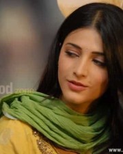 Sexy Shruti Hassan Salwar Photos