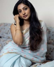 South Actress Bommu Lakshmi New Photo Shoot Pictures