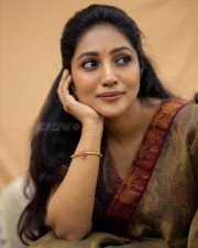 South Actress Bommu Lakshmi New Photo Shoot Pictures