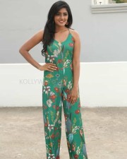 Telugu Actress Esha New Photoshoot Pictures