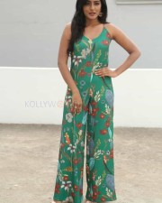 Telugu Actress Esha New Photoshoot Pictures