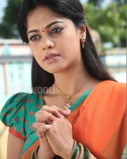 Thesingu Raja Heroine Bindu Madhavi Stills