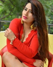 Tollywood Actress Sanjana Naidu Photos