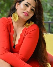 Tollywood Actress Sanjana Naidu Photos