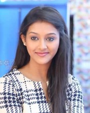 Beautiful Pooja Jhaveri Photoshoot Pictures