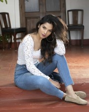 Dharala Prabhu Heroine Tanya Hope Photos