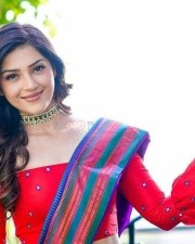 Gorgeous Actress Mehreen Kaur Candid Photos