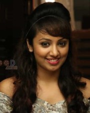 Natpathigaram Movie Heroine Tejaswi Madivada Photos