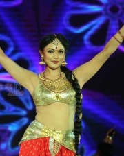 Pooja Kumar Dance Performance At Uttama Villain Audio Launch Photos