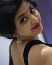 Poonam Kaur New Saree Photos