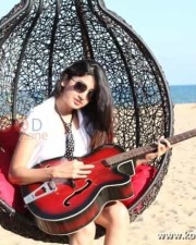 Ranam Heroine Poonam Kaur Sexy Pictures