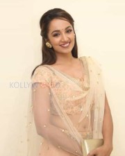 Tejaswi Madivada At Anoos Salon Launch Photos