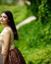 Tollywood Actress Priyanka Sharma Photoshoot Pictures