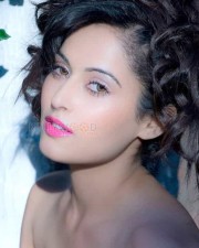 Actress Disha Pandey New Photoshoot Pictures