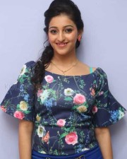 Beautiful Actress Mouryani Photos