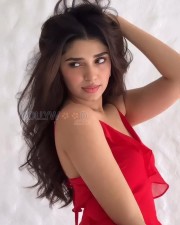 Gorgeous Krithi Shetty in a Red Sleeveless Maxi Dress Pictures 01