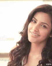 Priya Anand Cute Sexy Pictures