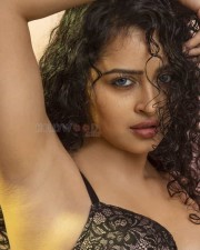 Rgv S Thriller Movie Heroine Apsara Rani Sexy Photos