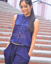 Tamil Actress Janani Iyer Pictures