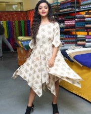 Actress Nitya Shetty At Ikat Art Mela In Secundrabad Photos