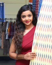 Actress Nitya Shetty At Ikat Art Mela In Secundrabad Photos