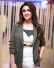 Actress Sridevi Vijaykumar at Sundarakanda Teaser Launch Photos 24