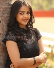 Beautiful Actress Nithya Shetty Photoshoot Pictures