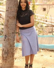 Beautiful Actress Nithya Shetty Photoshoot Pictures