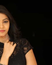 Beautiful Actress Nithya Shetty Photoshoot Pictures