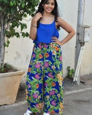 Beautiful And Cute Actress Nithya Shetty Photos