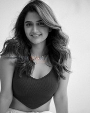 Beautiful Ashika Ranganath in a Crop Top Black and White Pictures 01